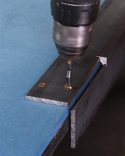 DIY Metal Bender! | Creative Ideas