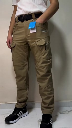 Columbia Titanium Cargo Pants: Style and Functionality