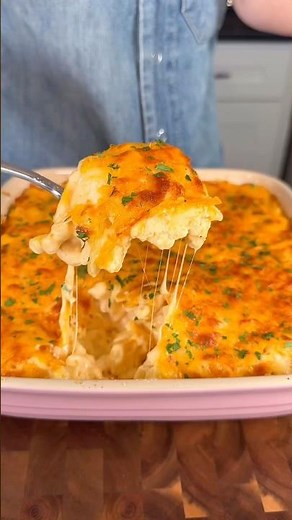 The Ultimate Holiday Comfort Mac & Cheese