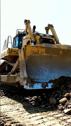 Heavy Equipment Power: Excavators & Bulldozers in Action! 🚜💨