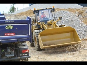 CAT 966G loading truck