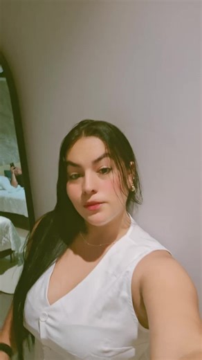 Videos de VA_NE😎 (@vanesepulveda_) con “sonido original - 𝓜.”