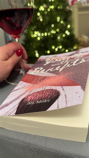 A nice glass of (Team Furio) red and an amazing F1 romance book? Yes, please 😍😍 thank you, @NooooMichael for the gifted book. I am biting my nails and at the edge of my seat! “Young with Benefits,” by M.L. Miller is enchanting and I think it’s about to be devastating, but I’ll keep you all posted 😍😍 I filmed my review of book one, “Formula Love,” but I’m going to redo it, because I was so excited and forgot half the things I wanted to highlight 😂😂 be patient with me - the time between Chri