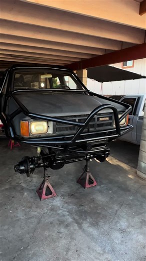 Brand new 1986 1st gen 4runner #1stgen4runner #toyota #Hawaii #sas #molokai