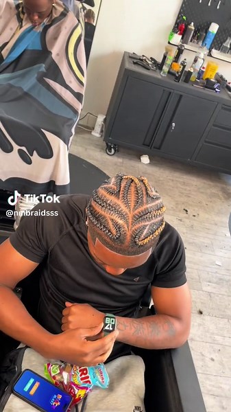 Male Hairstyles: Fresh Cornrows & Braids