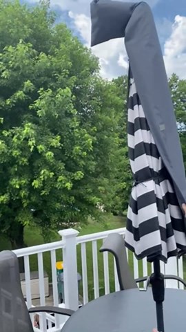 Umbrella Cover for 6ft to 9ft Patio Umbrellas, Waterproof and Durable Market Umbrella Cover with Zipper and Rod