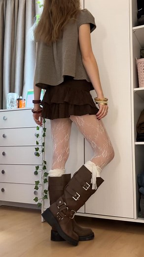 froglet ✮ ࣪ ˖ on Instagram: "first autumn outfit with @shopcider ★‧₊˚ ⋅ use my code FROGLETSOUTFITS15 for 15% off :) ⠀ ⠀ ⠀ ⠀ ⠀ ⠀ ⠀ ⠀ ⠀ #cidergang #autumnoutfits #falloutfit #autumnoutfitideas #falloutfits #outfitinspo #pinterestinspo #autumnstyle #falloutfitinspo #outfitideas #styleinspo #autumnfashion #fallfashion #fallstyle #outfitideas #explore #explorepage #ootd #fitcheck #cuteoutfits #londonstreetstyle"