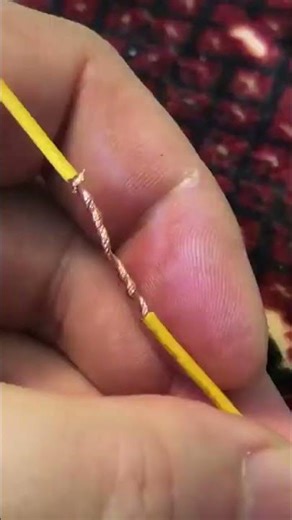 How to solder 2 wires Solder Sleeve Heat Shrink