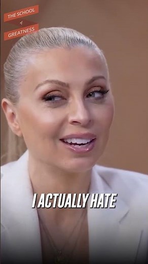 The #1 Secret To Reading People | Evy Poumpouras