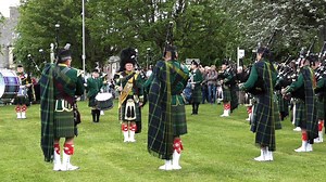 34K views · 4.1K reactions | Huntly & District Pipe Band in their No....