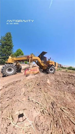 Grinding up cobble rock in CA ￼RM500