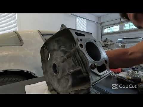 How to rebuild a Yamaha Gas Golf Cart Engine JN6 Part 1: Honing the cylinder G12 G214 G16 G20 Motor