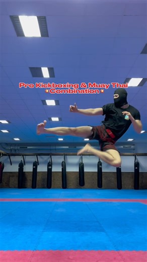 Advanced Kickboxing Combination breakdown. 💥. #kickboxing #muaythai #mma #martialarts #combination