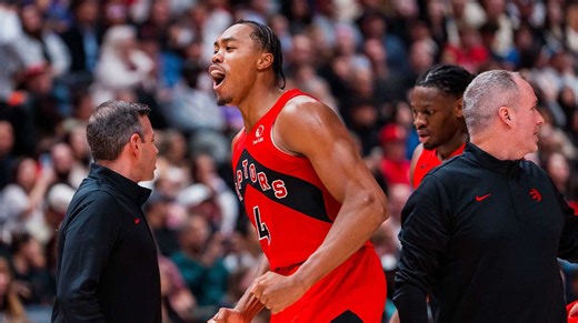 Raptors' Scottie Barnes escapes injury scare vs. Bucks after negative thumb X-rays