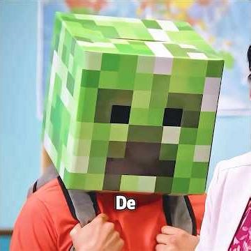 El niño fue a la escuela con una máscara puesta. #peliculas #movie #shorts