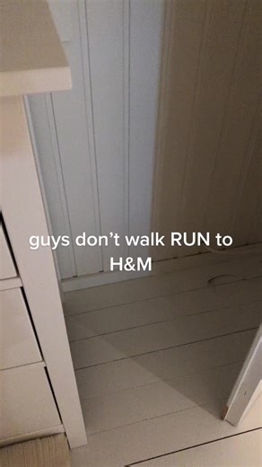 #grunge #run #aesthetic #clothes #fashion#notgatekeeping #athens #shopping #haul