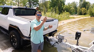 2.9K views · 28 reactions | As you are getting ready for the season. Let's refresh some boating etiquette. This episode we learn how to load a boat at launch. #TahoePontoons #pontoon #howto #boating #properetiquette | Tahoe Pontoons | Facebook
