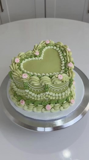 Matcha Cake Recipe with Strawberries and Whipped Cream