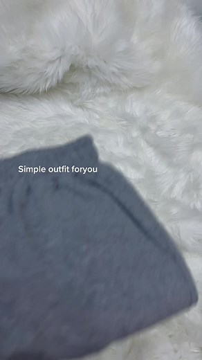 Casual Outfit Ideas for Relaxed Comfort