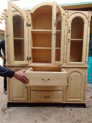 Latest Recycled Pallet Ideas More Ideas @ https://pallettips.com/pallet-ideas/30-latest-recycled-pallet-ideas-for-home-decor/ | Pallets Designs