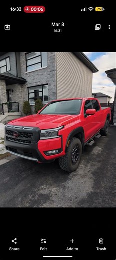 Pixel 9 Pro camera inaccurate orange color rendering turns orange into red