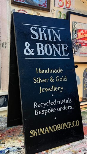 21K views · 282 reactions | Reclaimed wood cut, triple primed, coated in enamel and clear coat, and hand lettered! Using @skinandbonejewellery logo and the rest hand drawn ✨ Thank you for the trade! #signwriting #signpainter #handpaintedletters #lettering | Tozer Signs | Facebook