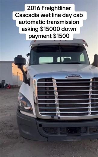 2016 FREIGHTLINER CASCADIA DAY CAB – WET LINE | AUTOMATIC Description Heavy-spec 2016 Freightliner Cascadia T/A Day Cab equipped with a wet line, making it ideal for end-dump and hydraulic trailer operations. Powered by a Detroit DD13 410 HP engine paired with an Eaton Fuller UltraShift automatic transmission, this truck is built for efficiency and durability. Key Specifications & Features • Year: 2016 • Make / Model: Freightliner Cascadia • Configuration: Tandem Axle Day Cab • Engine: Detroit D