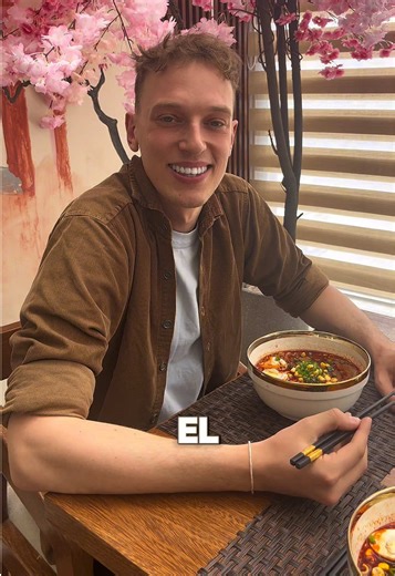 Ramen Picante: ¡Comida Gratis en La Paz!