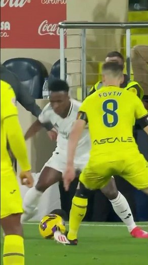 🔥Vinícius Jr – UNSTOPPABLE Speed & Skills | 2025 Season Highlights 🔥