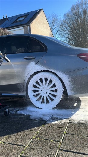 Exploring the Mercedes-Benz C 250: A Class Above