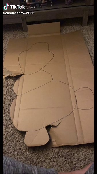 Piñata #OLAF #Frozen This took a while. #Artist handmade• paper mache• paint