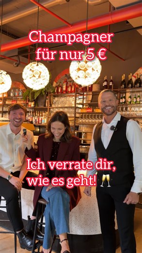 Paul Janke 🌹 The Bachelor on Instagram: "Anzeige I Wir machen den Blind Taste Test! 🥂 Grande Amore braucht kein großes Budget. In der Woche vom 09. bis 15. Februar könnt ihr in der @losteria.de original Louis Roederer Champagner für nur 5€ das Glas und 37€ die Flasche genießen. Ein unschlagbares Angebot rund um den Valentinstag! Also schnell Euren Tisch reservieren und gemeinsam anstoßen 🍾"