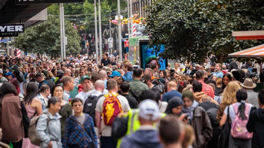 Melbourne retail booms as traders adapt to new WFH reality