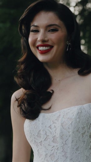 D467 Snow White 🍎Disney Fairy Tale Weddings #weddingdress #disneyfairytaleweddings #wedding