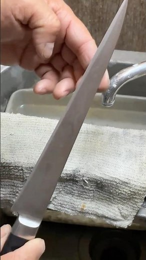 鶴首の筋引を活かす Making the most of a slicer knife that has become misshapen from repeated sharpening.#包丁研ぎ