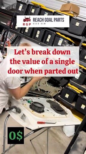 💰How Much is a GMC Acadia Door REALLY Worth? Disassembling & Pricing All Parts!#autoparts #shorts
