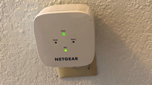 Watch Netgear wifi Range Extender EX2800 on Amazon Live