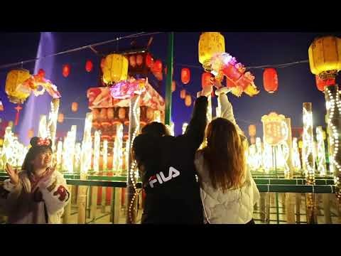 Walk the Nine-Turn Lantern Array at the Changsha Window of the World.#Changsha #ChineseNewYear