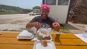 Foodie Friday at The Catfish Shack!!!! They have really good seasoned catfish! They also have shrimp baskets, chicken platters, hamburgers and more! Check them out!!! | KISS NWA