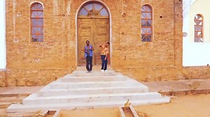 Minha família, aqui está o TEASER do meu mais recente trabalho com a participação deste sangue novo "EDSON XUXU" na música Intitulada MONEY FALA! 🚨Façam o PRE-SAVE através deste link abaixo👇🏾 https://youtu.be/D9qDXakOnzw?si=8NjbJFl4WSAlKU-e 🚨3C Xocolate Feat. 🚨Edson Xuxu Em 🚨Money fala ESTREIA OFICIAL: 27 DE SETEMBRO DE 2024 PELAS 18HORAS DE MOZ | 3C Chocolate