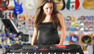 Watch How to Choose a Keyboard for Music on Amazon Live