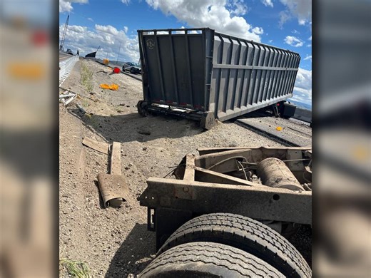 I-84 eastbound lanes reopen after semi crash near Heyburn