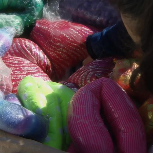 The Warped Forest (2011, 1hr 24min) Streaming for Family Members on Eternal.tv & Apps in North America. https://eternal.tv/programs/warped-forest Directed by Shunichiro Miki. A surreal dreamscape of giant shop-girls, eerie pods, and living fruit blurs reality and fantasy, leaving us unsure who’s dreaming whom. Presented with Error 4444 | Eternal Family