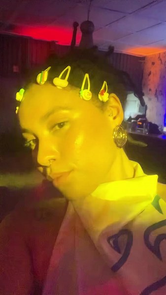 The light just hit a little different when ya razzle dazzle ‘em 🪄🎩 #capetown #holiday #southafrica #dezemba