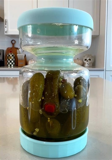 Cozy ASMR Random Restocks for Relaxation