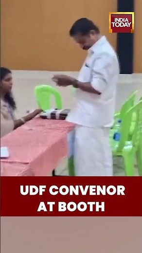 UDF Convenor Adoor Prakash Casts Vote in Pathanamthitta for Kerala Local Polls | #Watch