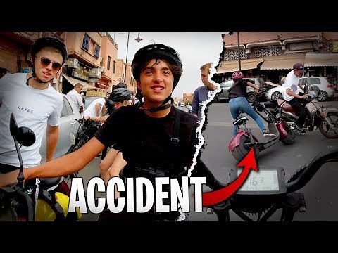 Inoxtag and Michou throw me in the pool in Villa des Croûtons #9