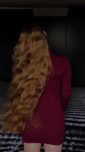 Relaxing bun drop. 🎀✨ I grew my hair from damaged & short to this length — and you can too ✨ 💌 My exact hair care guide: The Rapunzel Formula 🔗 Link in Bio! ✨ #hairgrowth #haircare #longhair #rapunzelhair #hairtok