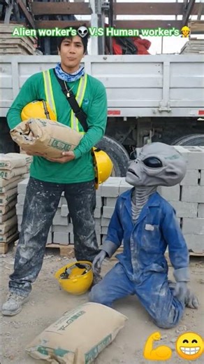 Alien worker's👽 V.S Human worker's👷 #construction #morevideo #workers #aivideo #reels #ai #subscribe