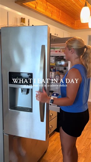 eating about 1700 cals right now! don’t come at me for my lack of veggies today. I’m aware 🤣 #wieiad #whatieatinaday #caloriedeficit #weightloss #healthyrecipes #fitnessmotivation